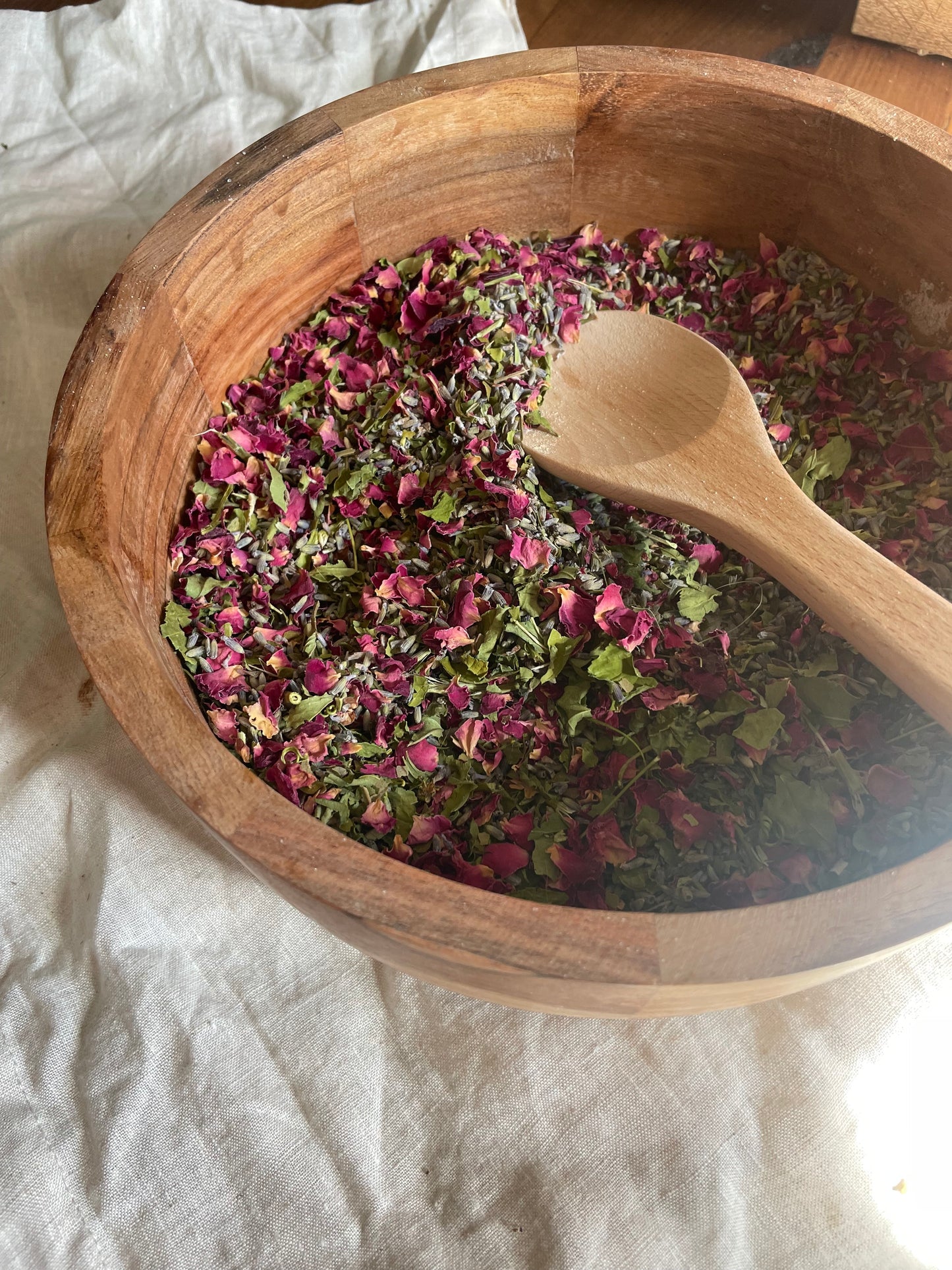 Still Night – Calming Bath Tea