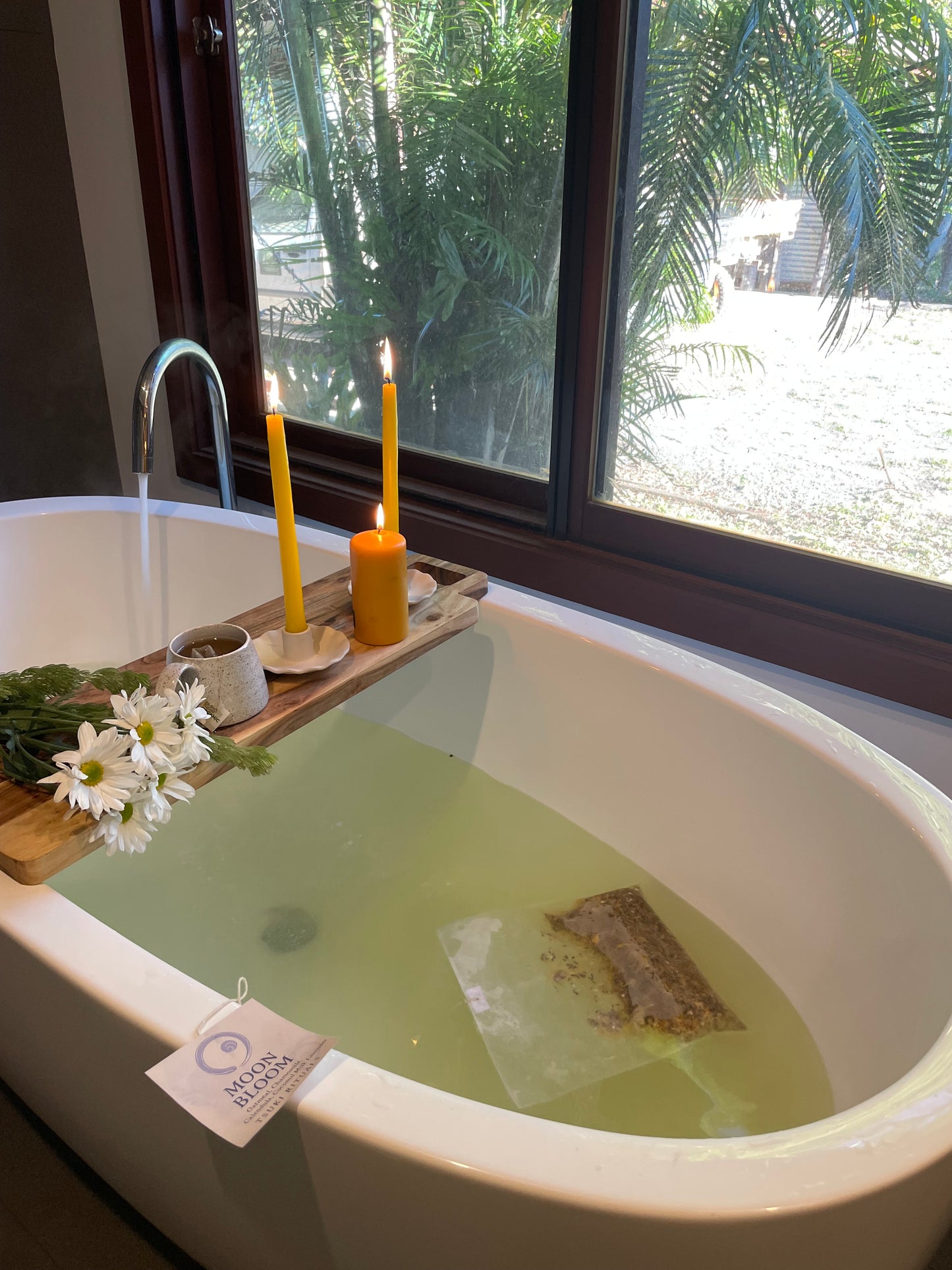 Moon Bloom – Skin Care Bath Tea
